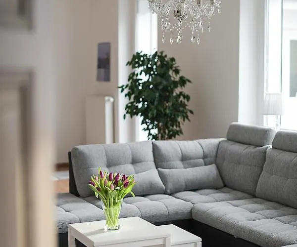 Schlossstrasse バレンシュテット